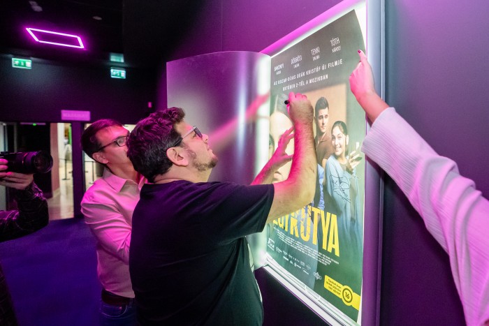 Egykutya közönségtalákozó