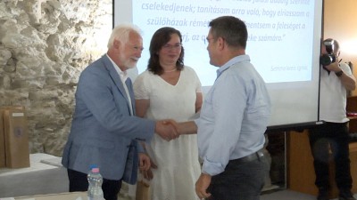 Címzetes főorvosi kinevezéseket adtak át