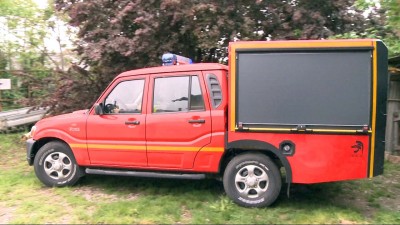 Új gépjárművet kaptak az önkéntes tűzoltók 